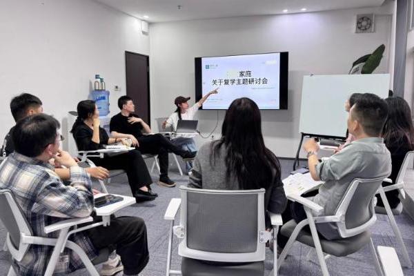 果壳心理获医疗资质，开启青少年心理健康“医咨融合”新时代 
