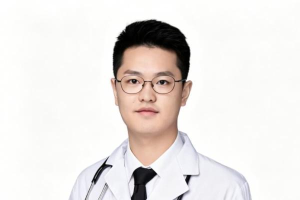 对话瑞派宠物医生：抽丝剥茧，从齿破局，破译动物的“难言之隐” 