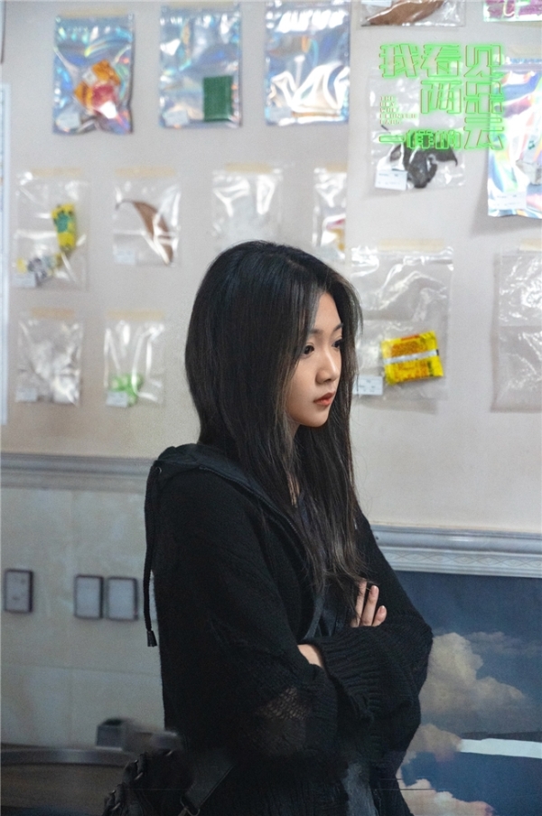 顶级电影造型班底加持 温茉言《两朵云》挑战跨次元多维角色 
