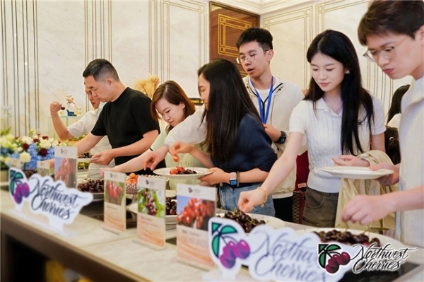 美国西北樱桃上市巡展上海盛大启幕 