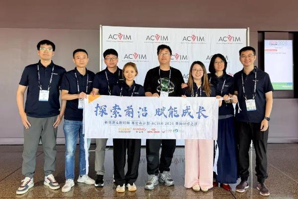 接轨国际前沿，新瑞鹏以全球视野夯实宠物专科诊疗高地 