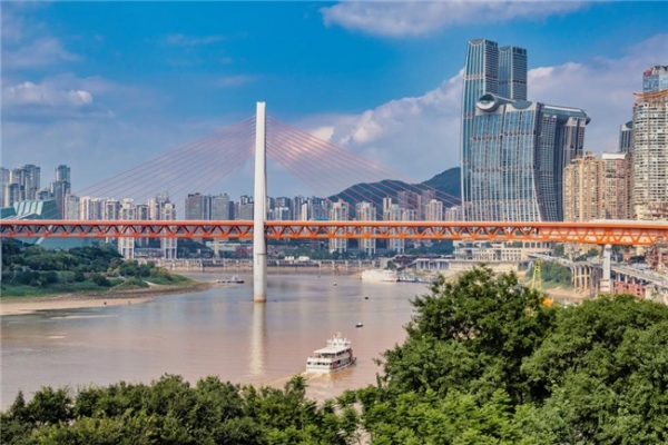 高考后，人生的第一台相机，我推荐这台白色小佳能 