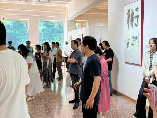 “闲——王清州作品展”在北京798情修艺术空间开幕