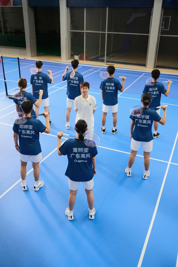 广东薰风羽毛球俱乐部集结巅峰力量，代表广东出征全国甲乙级联赛