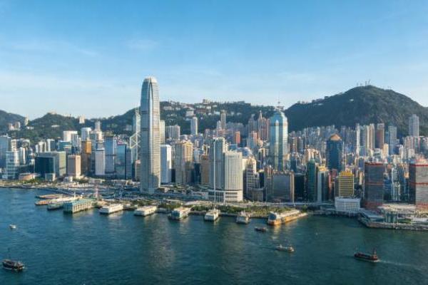 2026年赴港拿身份入门攻略，怎么甄选中介品牌少走弯路？