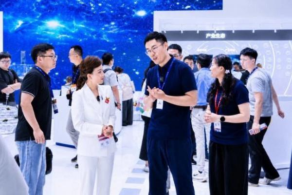 绿电畅行有妙招！启源芯动力全场景能源方案闪耀 SNEC 2026