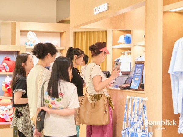 Ogonblick北欧时刻“一日店长”燃动京广，新北欧风生活方式引爆消费热潮