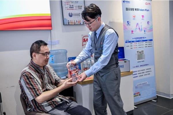 护航申城双考季 上海电信以暖心服务守护学子逐梦路