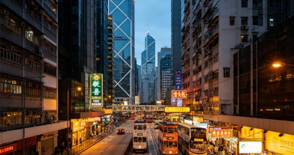 香港专才申请中介怎么选？2026寰行盛世打造优质办理方案 