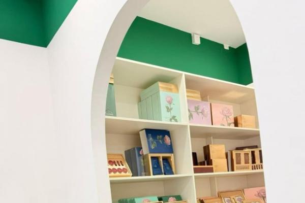 玫莉蔻实体店， 以玫瑰愈肤，以温柔安放奔波的身心 