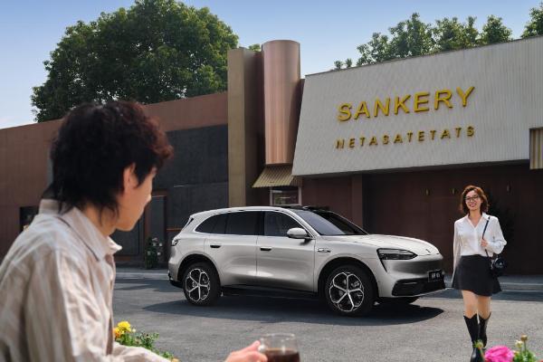 持续引领高端市场，问界5月交付新车34320辆，环比增长48% 