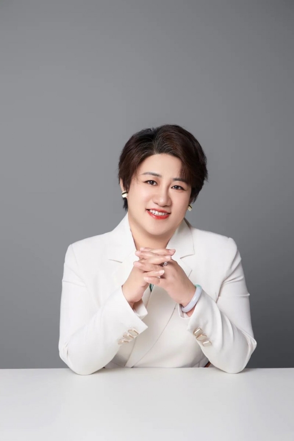 覆盖全国8000家机构，仙瑟如何在功效护肤赛道构建壁垒？丨生长之力 