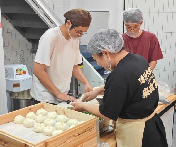 东北味道征服岭南胃！“笼宝禾二两包子铺”广东顺德直营店盛大开业 