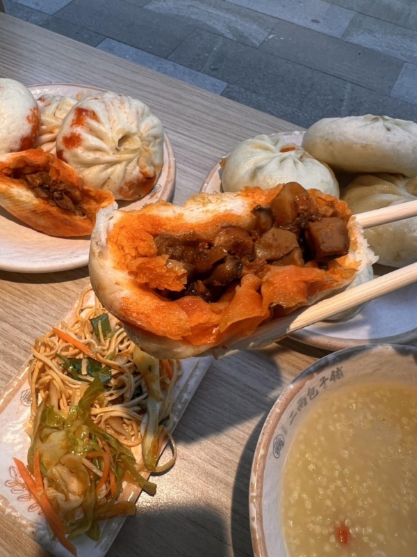 东北味道征服岭南胃！“笼宝禾二两包子铺”广东顺德直营店盛大开业 