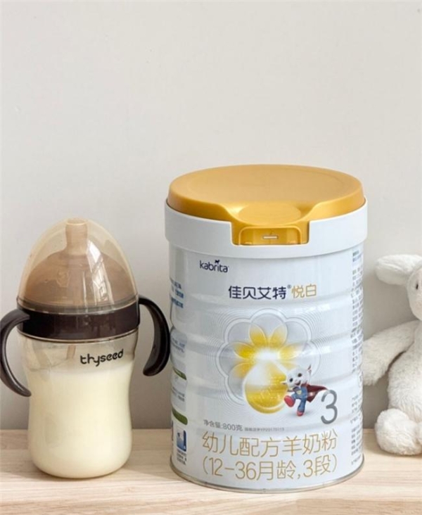 婴儿奶粉品牌选哪个？家长更关注的其实是吸收表现