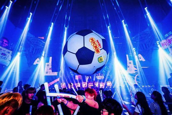 湘潭铺子恭贺梅西双响创纪录 