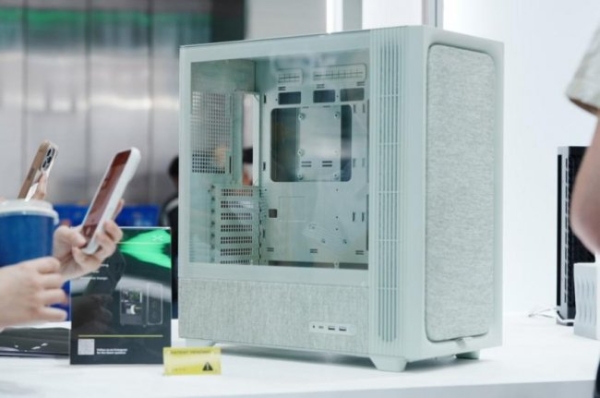 TRYX创氪星系 亮相 COMPUTEX 2026，以全新产品生态重塑PC 硬件体验 