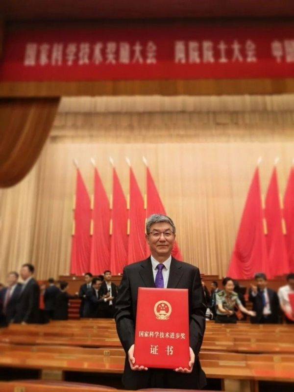 国家科技进步奖背后的“绿色力量”：云峰莫干山凭什么六进人民大会堂？ 