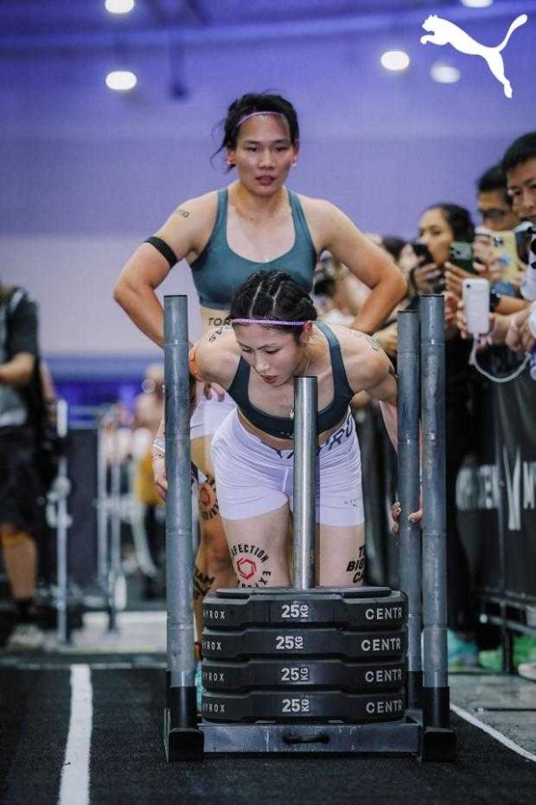 “绿色风暴”席卷杭州HYROX赛场，  彪破精英HYROX定制版全新配色成为领奖台新宠。