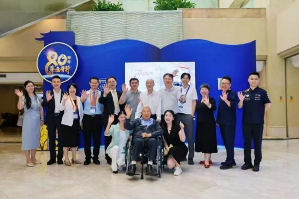 致敬华西骨科80载｜坚守匠心 一脉师承 