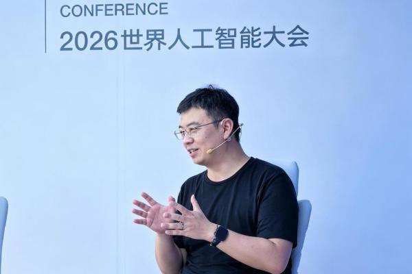 WAIC 2026：未来智能没有概念，只有已经戴在耳朵上的智能体耳机 