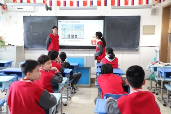 踩准时代风口的升学赛道，被北京这所学校稳稳跑通了！ 