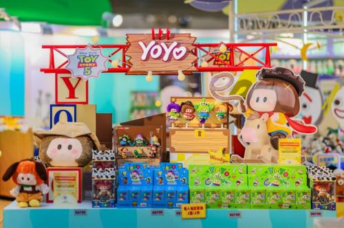 中国原创IP迎来全球化爆发：YOYO联名《玩具总动员5》引爆市场 