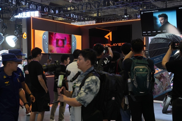 BW2026 正式启幕，壹号本ONEXPLAYER 全矩阵便携游戏设备集中亮相