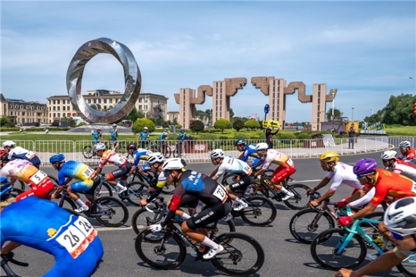 2026年全国公路自行车锦标赛暨全国青年公路自行车锦标赛在沈阳康平圆满落幕 