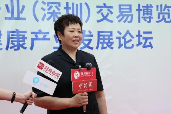 好艾多总经理张莉出席2026艾交会，共话艾灸产业数字化新未来 