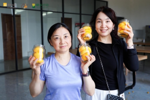 华润万家携会员探访蒙阴蜜桃核心产区，见证产地直采全链路品质把控 
