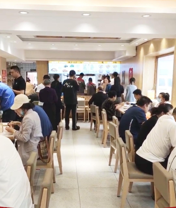 笼宝禾二两包子铺门店突破500家，东北特色早餐品牌加速全国布局 