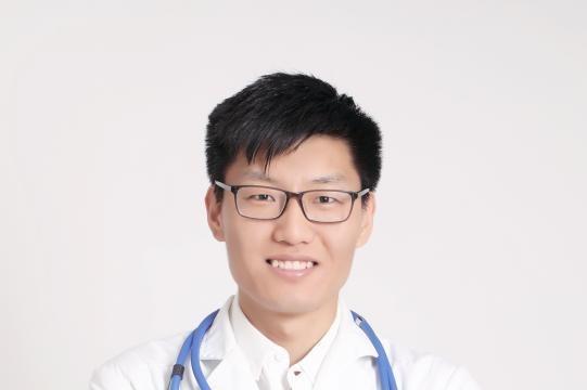 瑞派宠物眼科：拨开云雾，还它澄明，以毫厘之功守护生命之光 