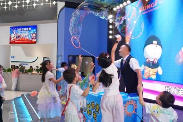 功夫动漫世界乐园开业首周火爆，人气与口碑一致好评 