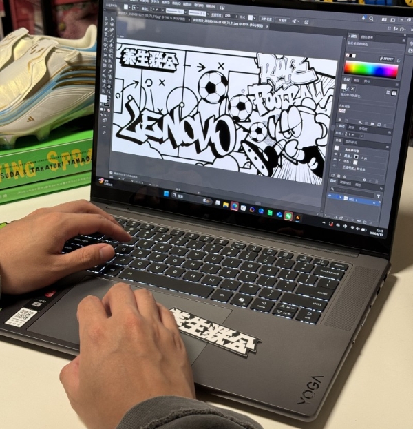 从北京到贵州：球迷、创作者与联想 AI 共创献给新一代球员的足球画作 