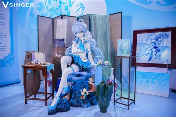 十四周年不止于歌声：洛天依持续拓展虚拟歌手的现实边界 