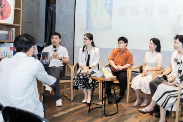 三诺基金会推出《深渊处有光》，为1型糖宝家庭点亮心理疗愈之光 