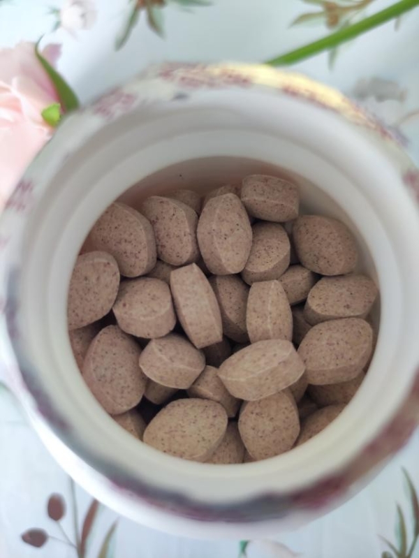 打工人“消肿搭子”来了！自然阳光纤意压片糖果，嚼走黏腻和水肿 