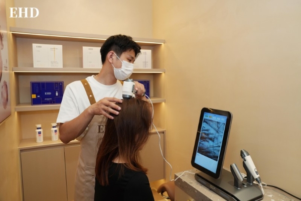 不卷流量重服务，EHD杭州首店深耕分型防脱护理 