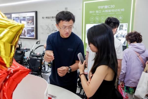 科技赋能老年慢病居家管理，三诺入驻上海京东MALL银龄馆 