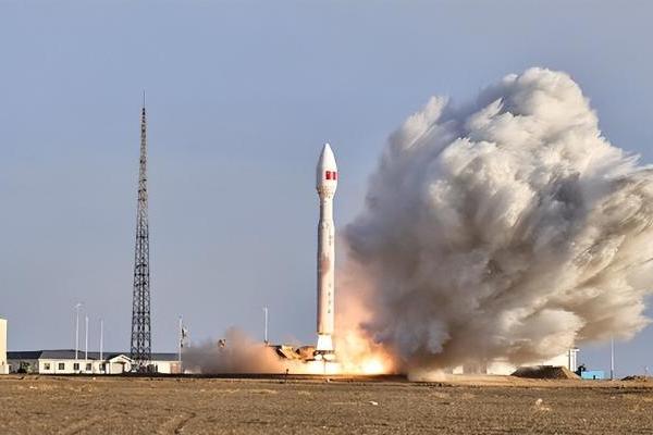 云尖沐曦号卫星成功入轨，国产智算产业链开启太空计算新实践 