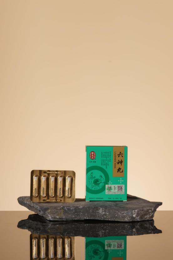 夏天药箱升级计划｜从急救到养护，雷允上四件套把夏天安排得明明白白 