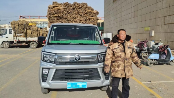 两吨药材一趟装 长途运输不慌张——沙师傅药材运输路上的“省心搭档” 