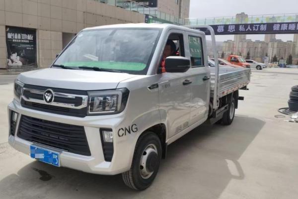 两吨药材一趟装 长途运输不慌张——沙师傅药材运输路上的“省心搭档” 