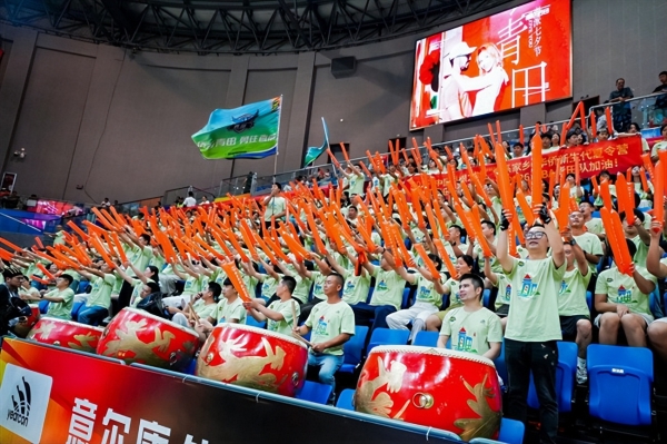 五连胜！意尔康专访倪豪凯与主帅，揭秘侨乡篮球热血荣光