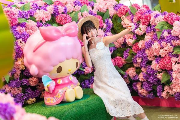 「Sanrio characters x YOHO小麦肌旅行团」正式启程，全新夏日造型登陆形点商场 