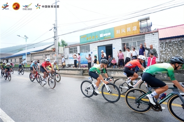 2026年河北省青少年公路自行车锦标赛暨省十七运会预赛（甲组）圆满落幕 