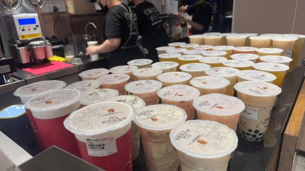 专访COMEBUY甘杯品研部，拆解一杯鲜萃好茶的品控“铁三角” 