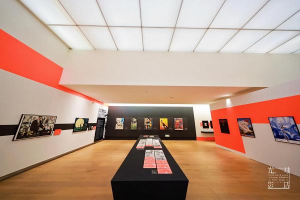 光影对话：新中国海报设计作品巡展首展 重磅开幕
