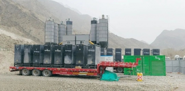 不用建站，1天投运！移动送电车让工地随时随地用上绿电 